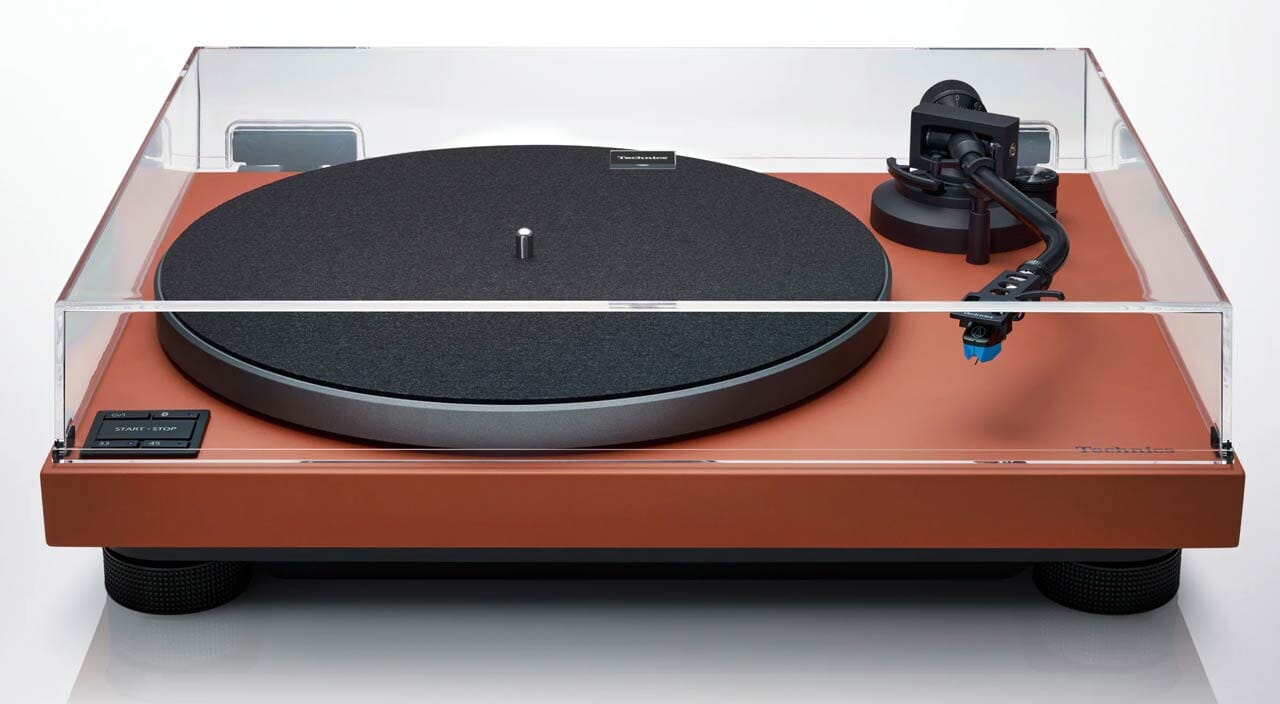 Technics_SL-40CBT_Direct_Drive_Turntable_terracotta_with_lid.jpg